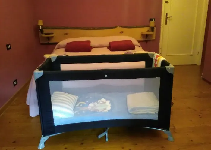 Oda ve Kahvaltı Il Cedro Cenova