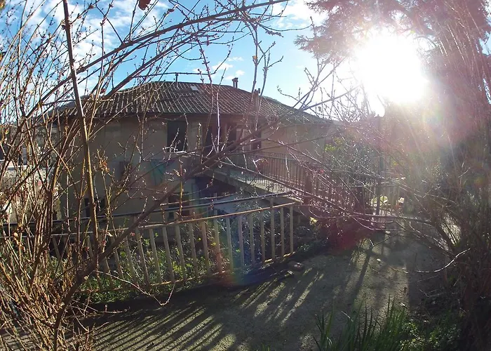 לינה וארוחת בוקר Il Cedro 3*